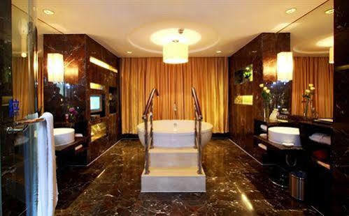 5 Star Wharton International Hotel Nanning Exterior foto